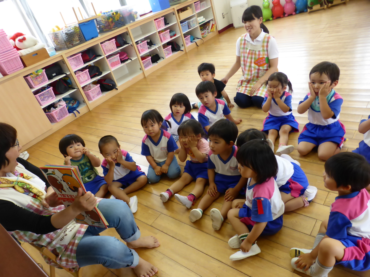 まことこども園 幼児棟フォトアルバム