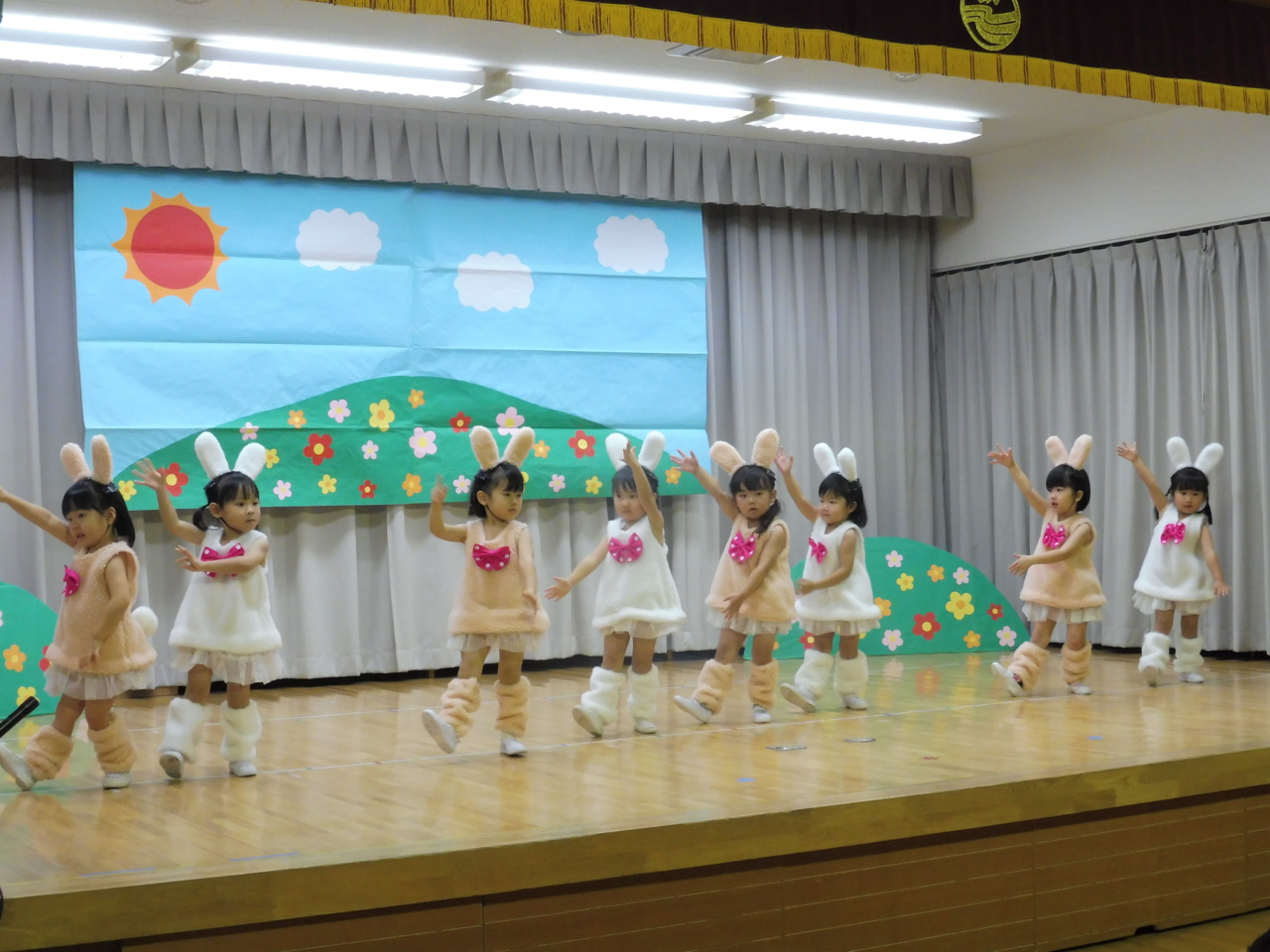 まことこども園 幼児棟フォトアルバム